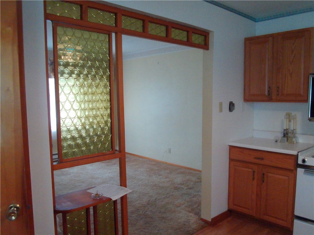 47 Cherry Avenue, Mount Pleasant, PA 15666