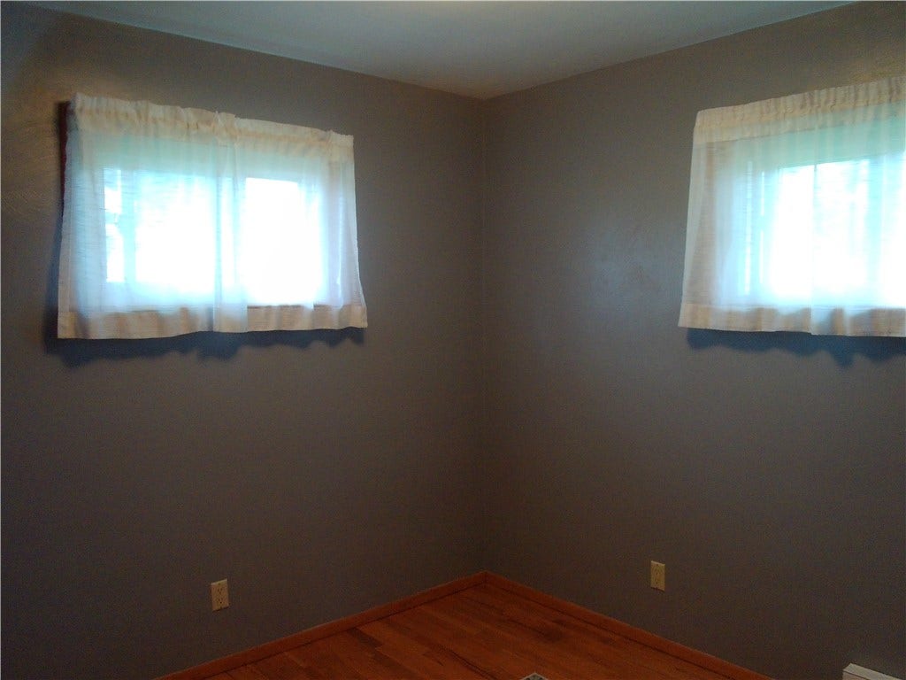 47 Cherry Avenue, Mount Pleasant, PA 15666