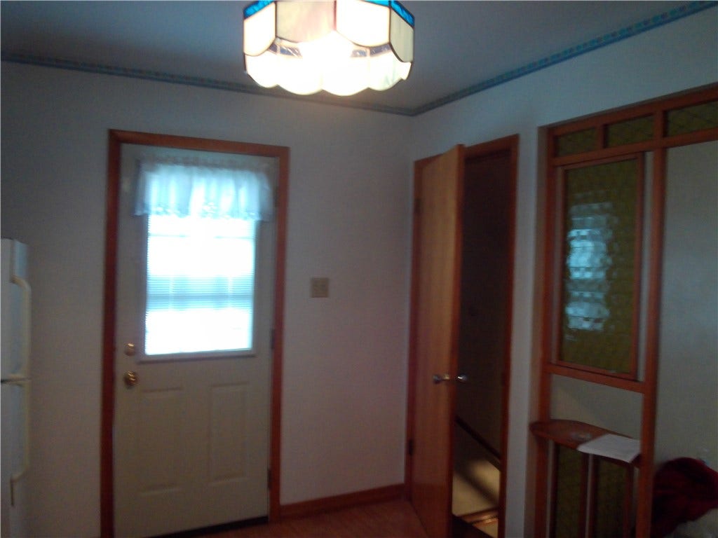 47 Cherry Avenue, Mount Pleasant, PA 15666