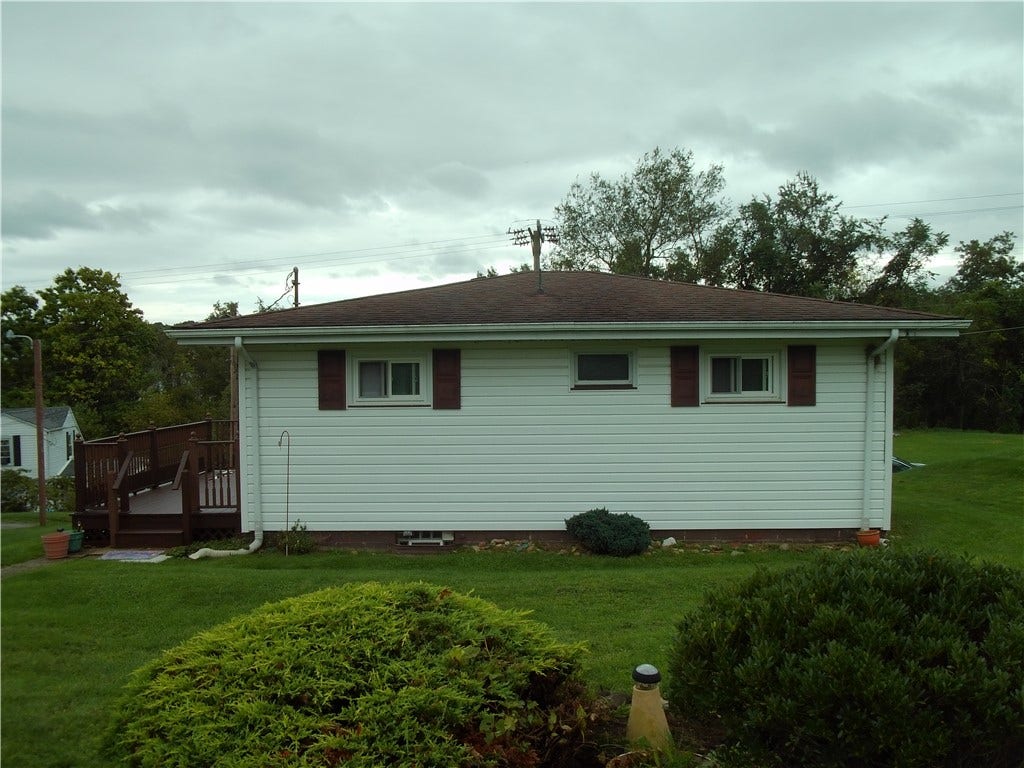 47 Cherry Avenue, Mount Pleasant, PA 15666