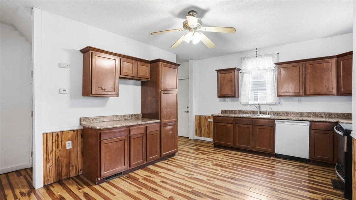 601 Mount Pleasant St, Greensburg, PA 15601