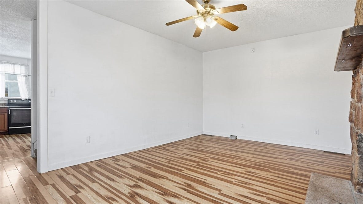 601 Mount Pleasant St, Greensburg, PA 15601