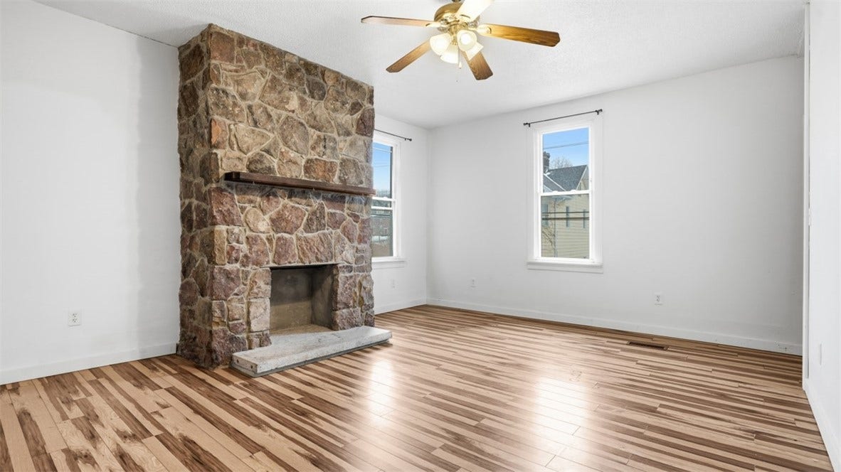 601 Mount Pleasant St, Greensburg, PA 15601