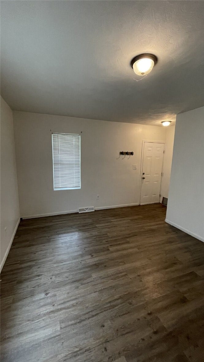 62 Whiteman Ave, #1, Uniontown, PA 15401