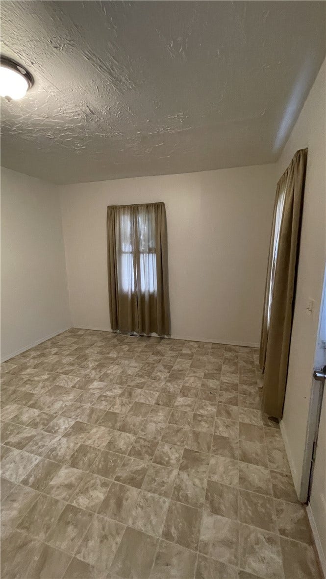 62 Whiteman Ave, #1/2, Uniontown, PA 15401