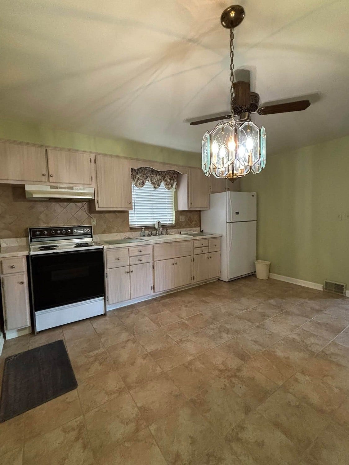 71 W Bruceton Road, Pittsburgh, PA 15236 71 W Bruceton Road, Pittsburgh, PA 15236