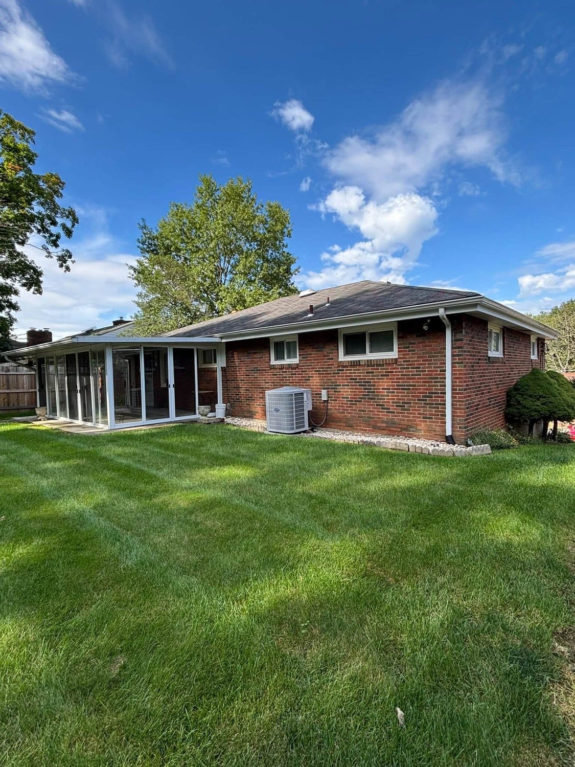 71 W Bruceton Road, Pittsburgh, PA 15236 71 W Bruceton Road, Pittsburgh, PA 15236