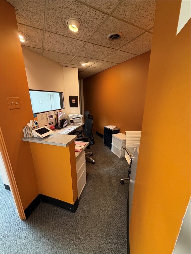 5888 1/2 Ellsworth, Shadyside, PA 15232 5888 1/2 Ellsworth, Shadyside, PA 15232