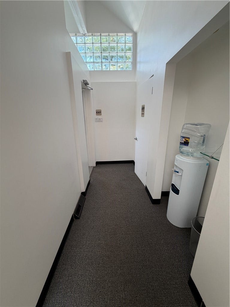5888 1/2 Ellsworth, Shadyside, PA 15232 5888 1/2 Ellsworth, Shadyside, PA 15232
