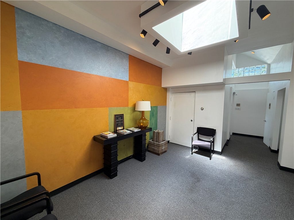 5888 1/2 Ellsworth, Shadyside, PA 15232 5888 1/2 Ellsworth, Shadyside, PA 15232