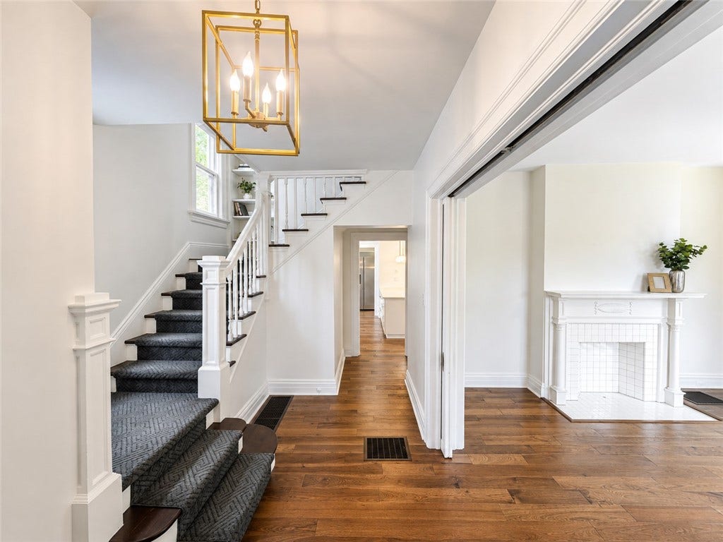 Grand entry with new 3/4" hardwood floors