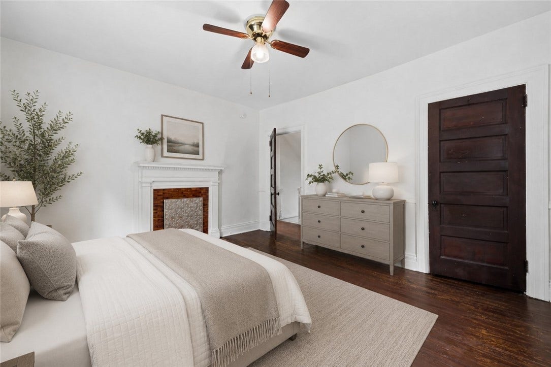 Bedroom 2 second floor - Virtually staged