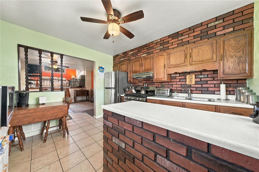 109 Dunbar Dr, Pittsburgh, PA 15235 109 Dunbar Dr, Pittsburgh, PA 15235