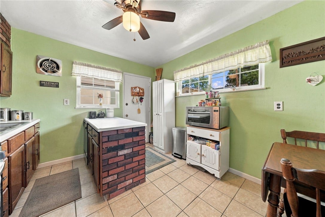 109 Dunbar Dr, Pittsburgh, PA 15235 109 Dunbar Dr, Pittsburgh, PA 15235