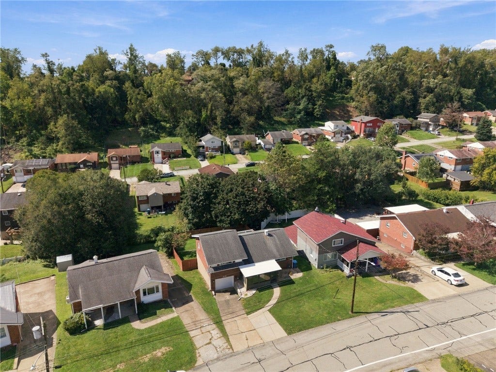 109 Dunbar Dr, Pittsburgh, PA 15235 109 Dunbar Dr, Pittsburgh, PA 15235