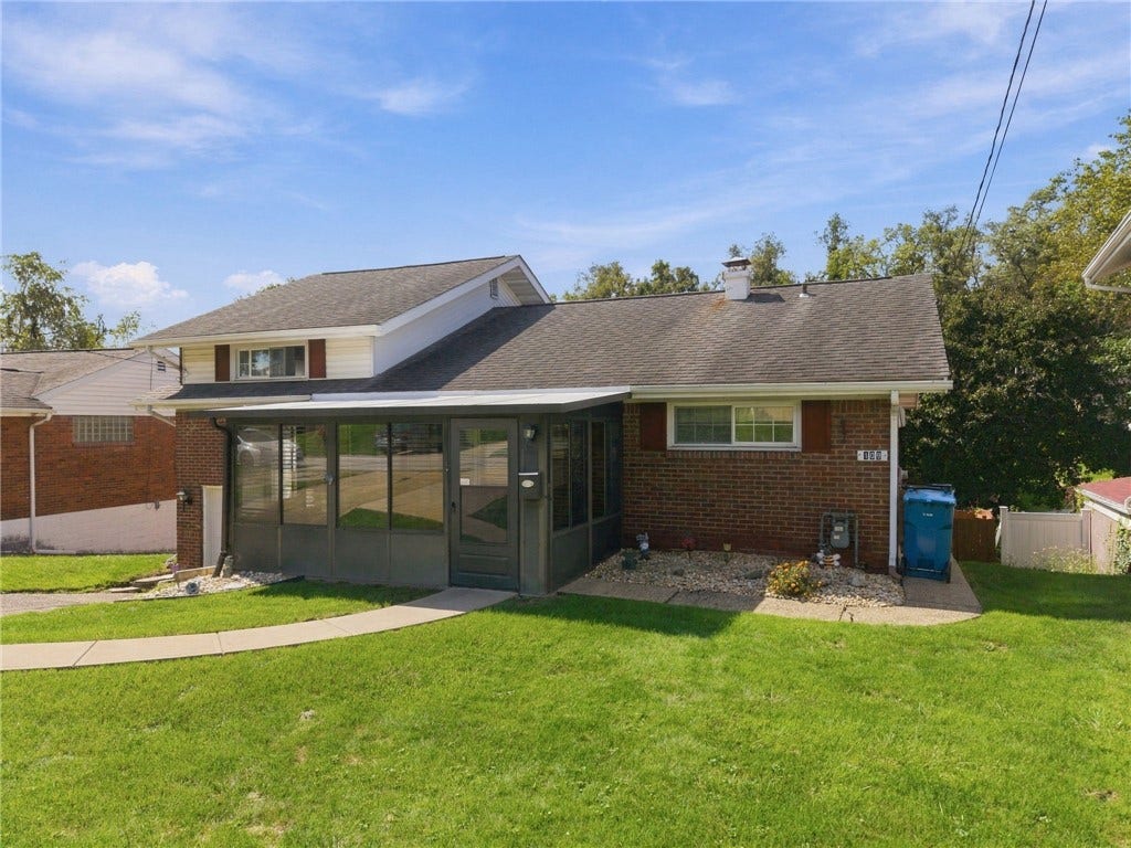 109 Dunbar Dr, Pittsburgh, PA 15235 109 Dunbar Dr, Pittsburgh, PA 15235