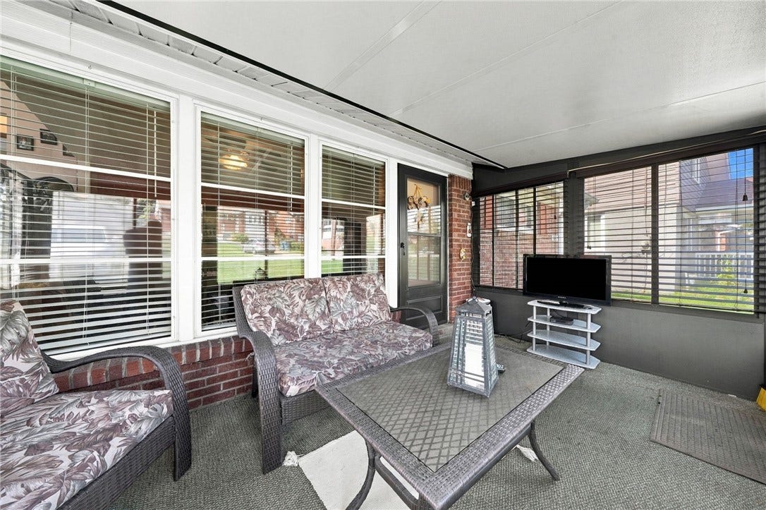 109 Dunbar Dr, Pittsburgh, PA 15235 109 Dunbar Dr, Pittsburgh, PA 15235