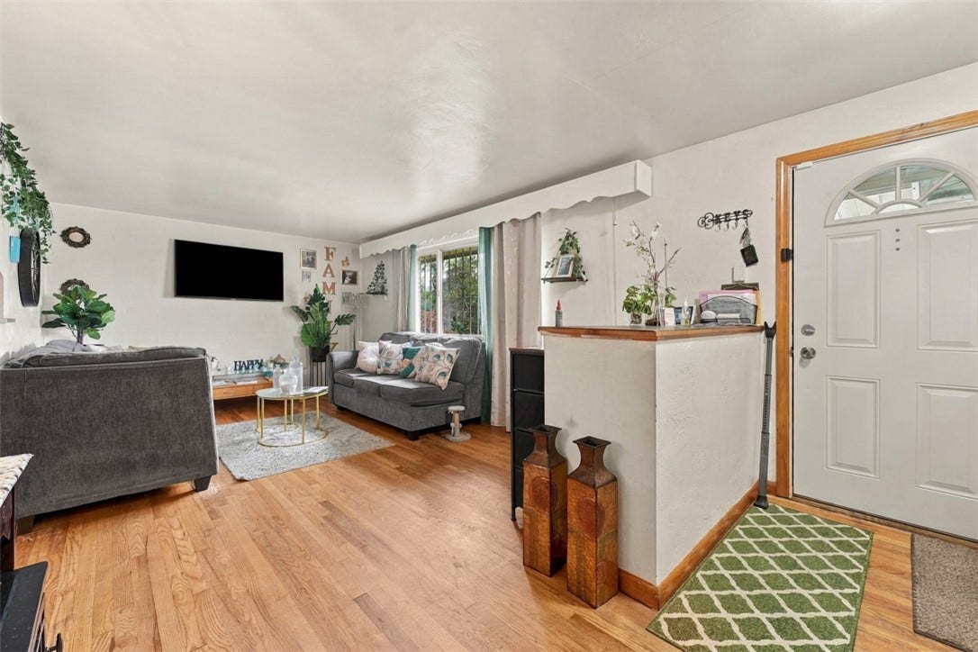 6344 Saltsburg Rd, Pittsburgh, PA 15235 6344 Saltsburg Rd, Pittsburgh, PA 15235