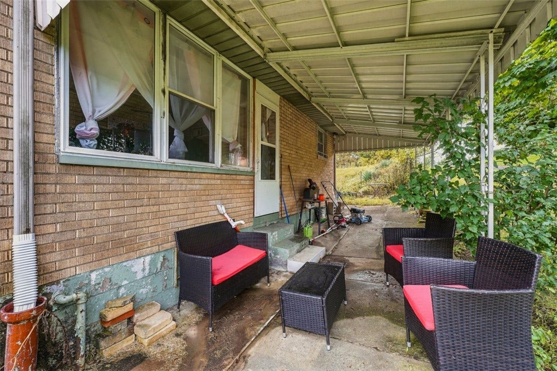 6344 Saltsburg Rd, Pittsburgh, PA 15235 6344 Saltsburg Rd, Pittsburgh, PA 15235