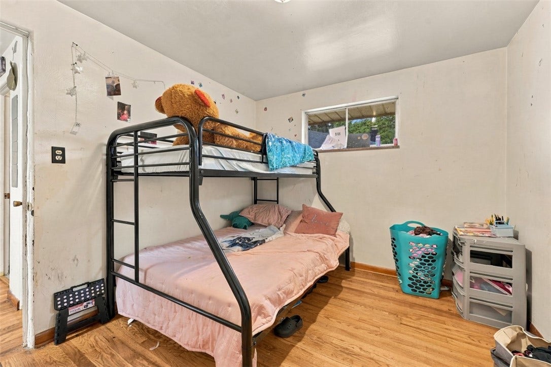 6344 Saltsburg Rd, Pittsburgh, PA 15235 6344 Saltsburg Rd, Pittsburgh, PA 15235