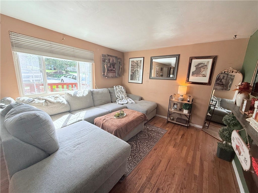 122 S Joslyn Dr, Pittsburgh, PA 15235 122 S Joslyn Dr, Pittsburgh, PA 15235