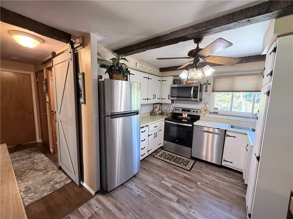 122 S Joslyn Dr, Pittsburgh, PA 15235 122 S Joslyn Dr, Pittsburgh, PA 15235