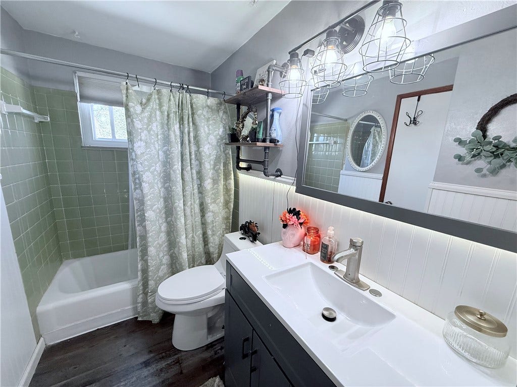 122 S Joslyn Dr, Pittsburgh, PA 15235 122 S Joslyn Dr, Pittsburgh, PA 15235