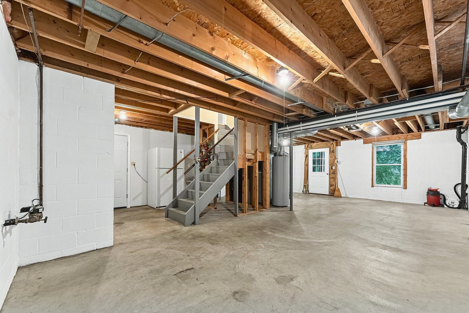 704 Red Barn Court, Pittsburgh, PA 15102