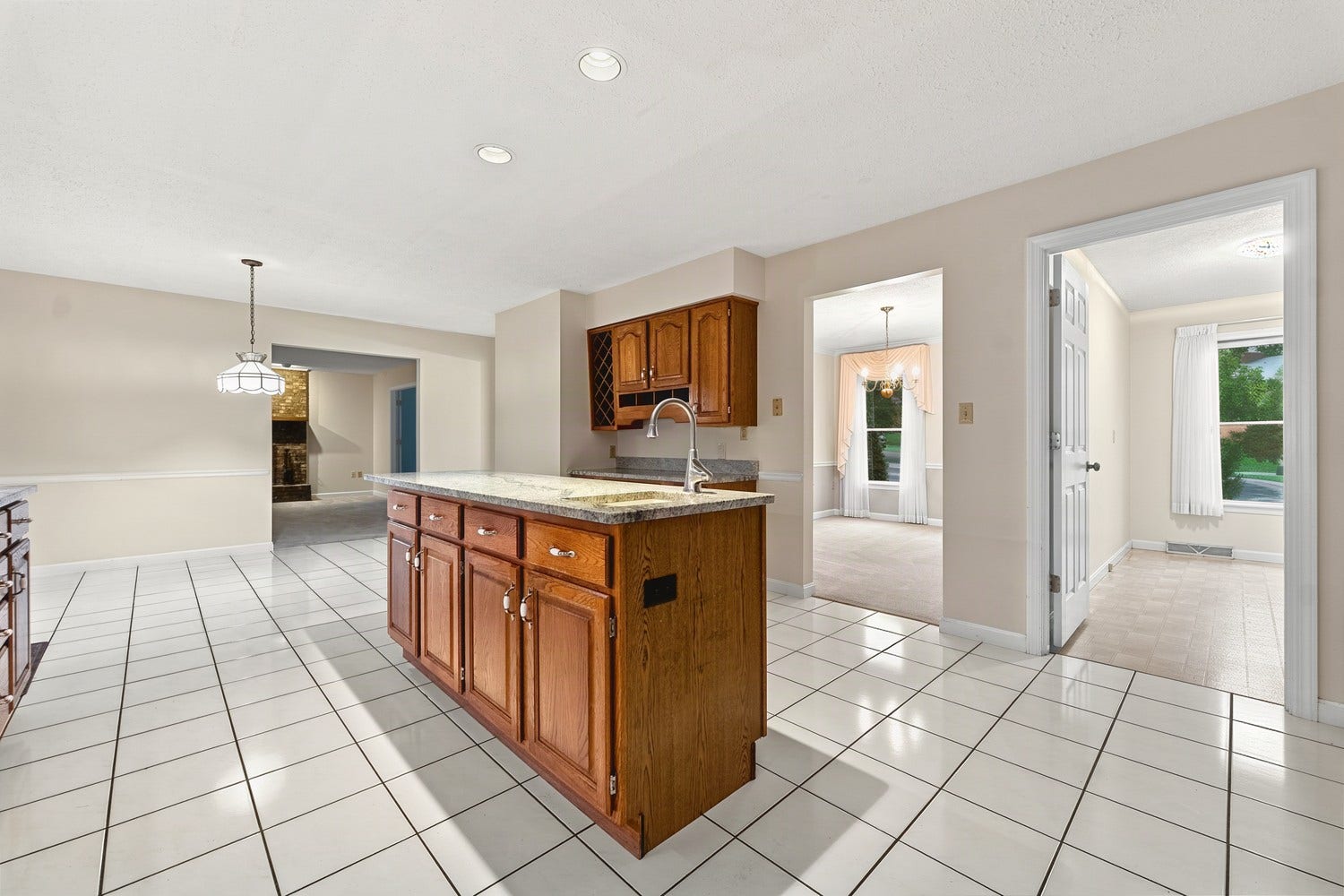704 Red Barn Court, Pittsburgh, PA 15102