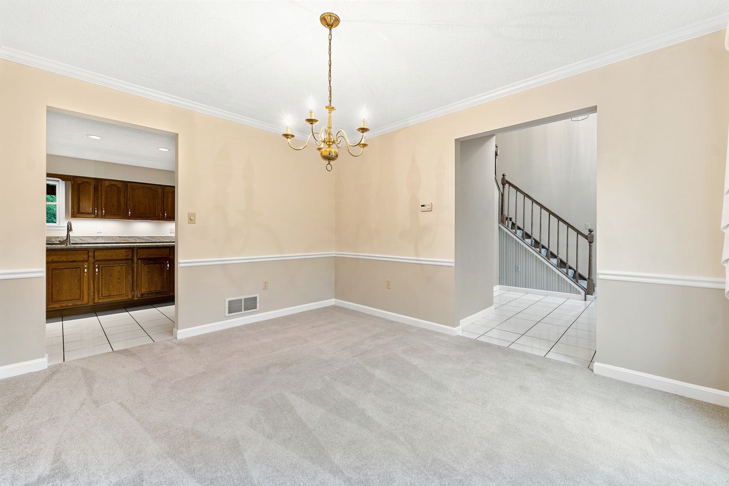 704 Red Barn Court, Pittsburgh, PA 15102