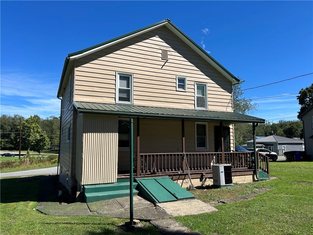 130 PATTON ST, Connellsville, PA 15425