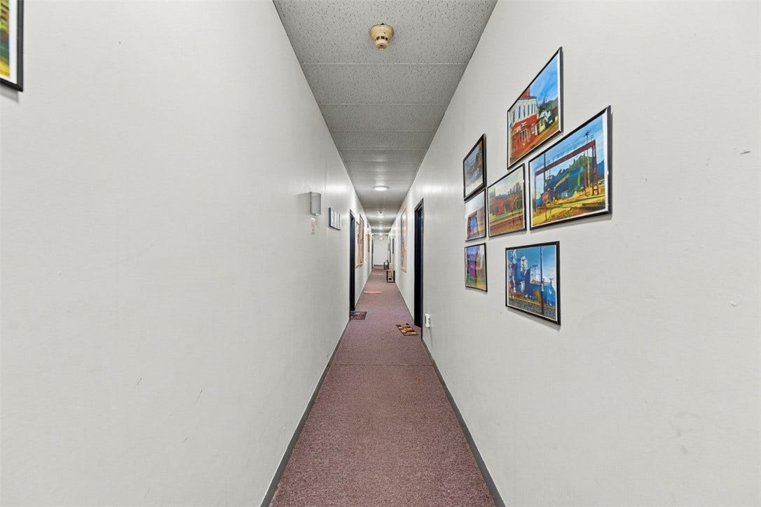 320 5th Ave, Tarentum, PA 15084