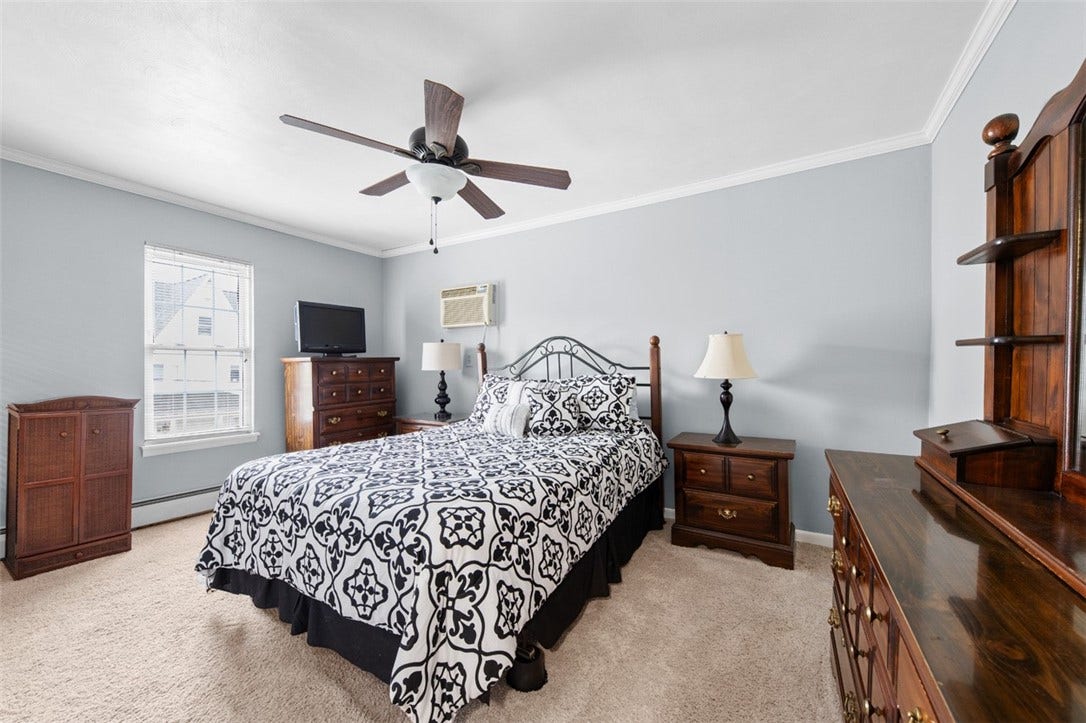 614 E Gibson Ave, Connellsville, PA 15425