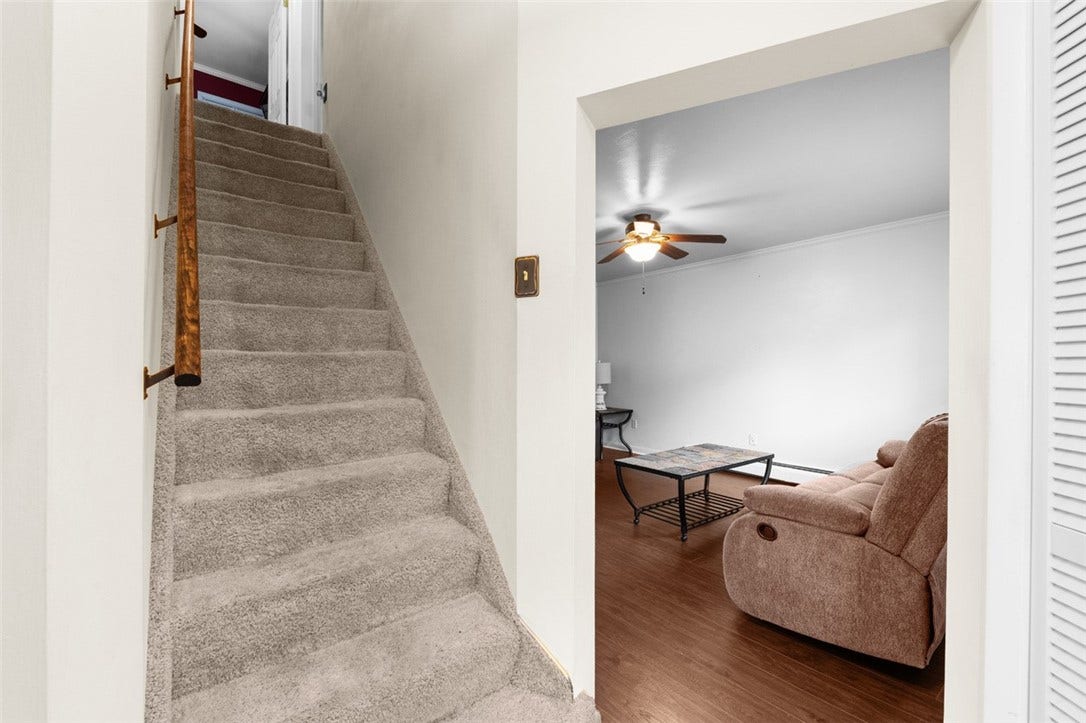 614 E Gibson Ave, Connellsville, PA 15425
