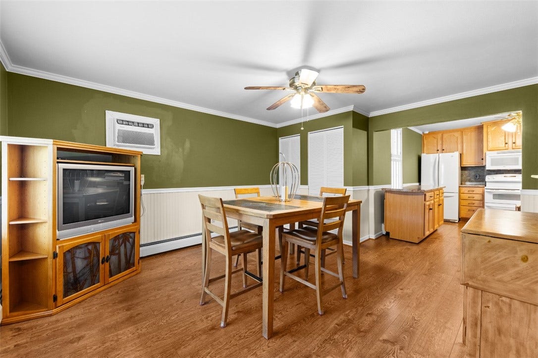 614 E Gibson Ave, Connellsville, PA 15425