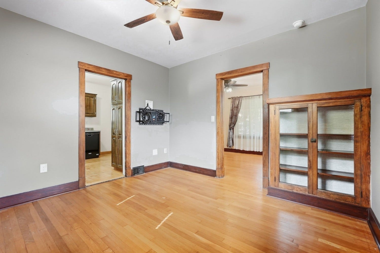 10 Broadmoor Avenue, Pittsburgh, PA 15228