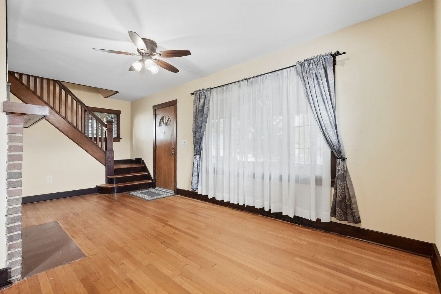 10 Broadmoor Avenue, Pittsburgh, PA 15228