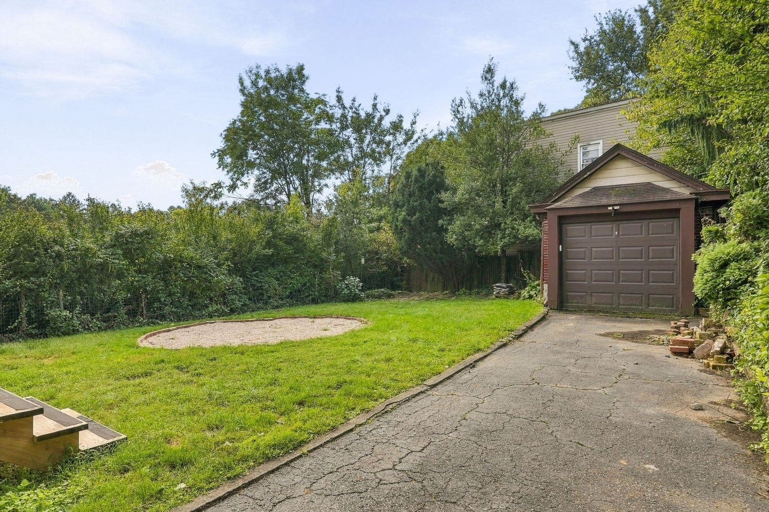 10 Broadmoor Avenue, Pittsburgh, PA 15228
