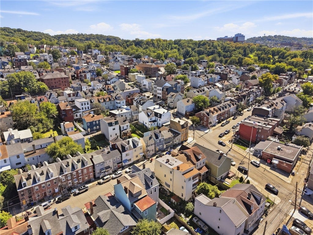 5215 Carnegie St, Pittsburgh, PA 15201 5215 Carnegie St, Pittsburgh, PA 15201
