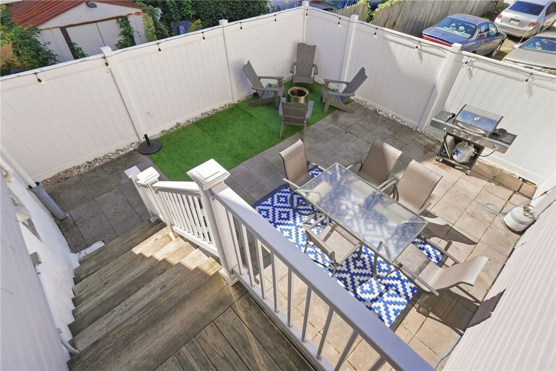 5215 Carnegie St, Pittsburgh, PA 15201 5215 Carnegie St, Pittsburgh, PA 15201