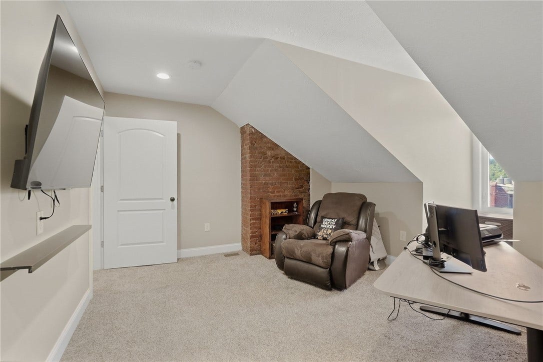 5215 Carnegie St, Pittsburgh, PA 15201 5215 Carnegie St, Pittsburgh, PA 15201