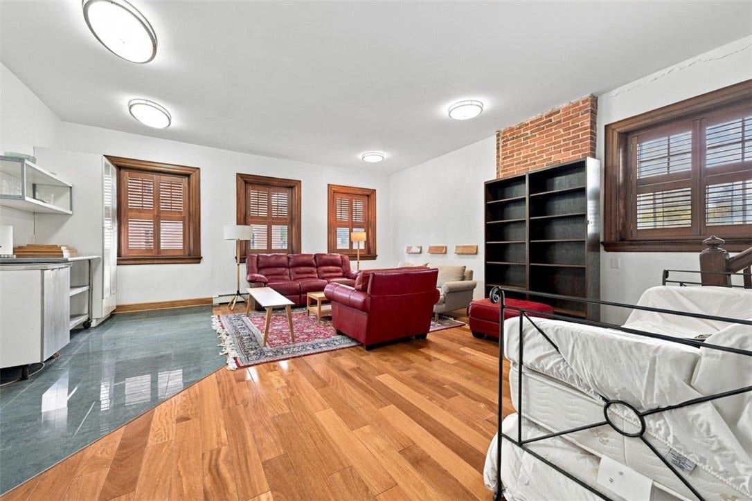 5238 Ellsworth Ave, Pittsburgh, PA 15232
