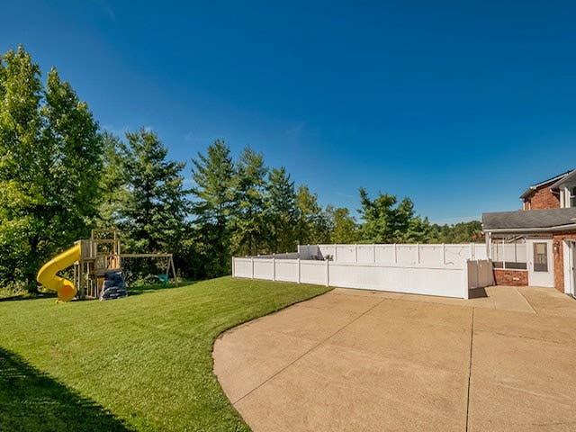 127 Lintel Drive, McMurray, PA 15317