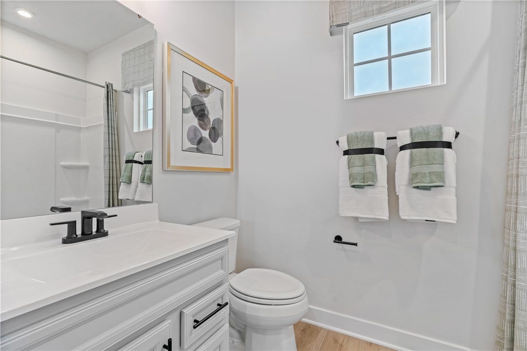 1005 Vista Court, Valencia, PA 16059