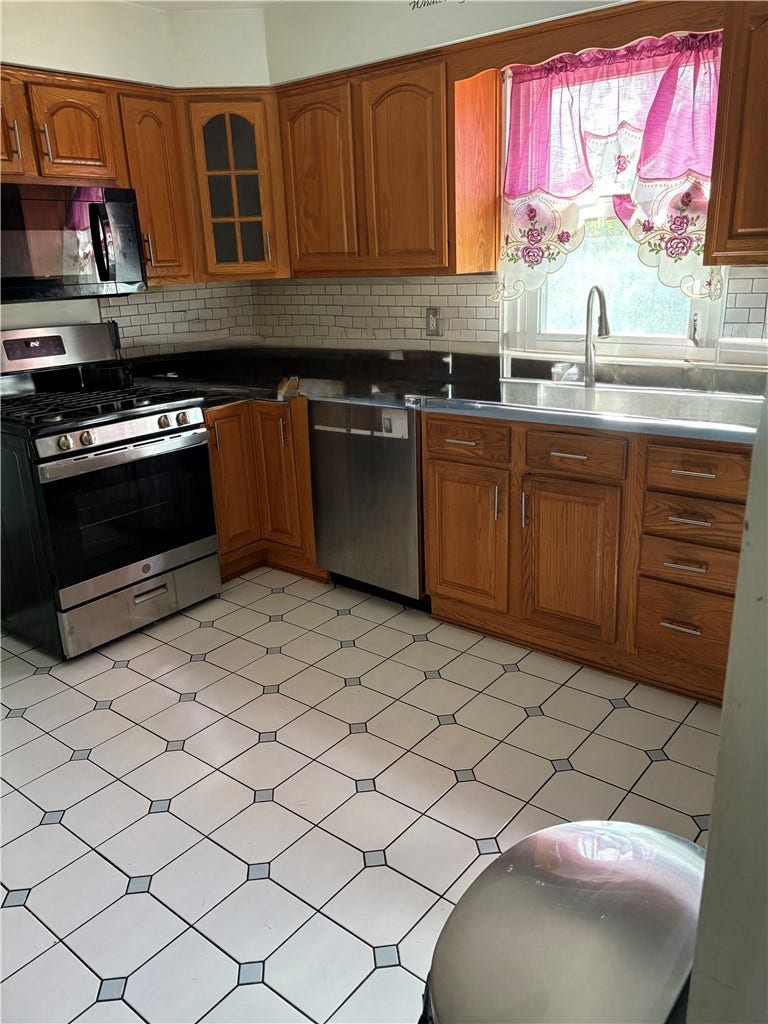 116 Sunset, Pittsburgh, PA 15235 116 Sunset, Pittsburgh, PA 15235