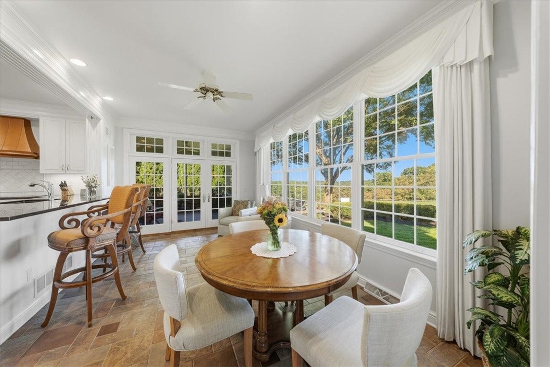 139 Sebago Lake Drive, Sewickley, PA 15143