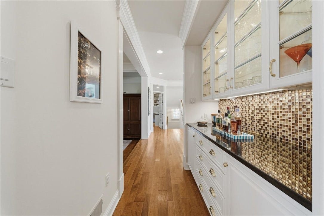 139 Sebago Lake Drive, Sewickley, PA 15143