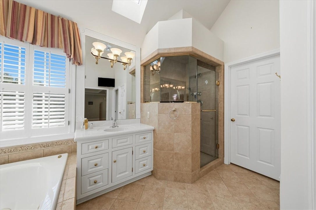139 Sebago Lake Drive, Sewickley, PA 15143