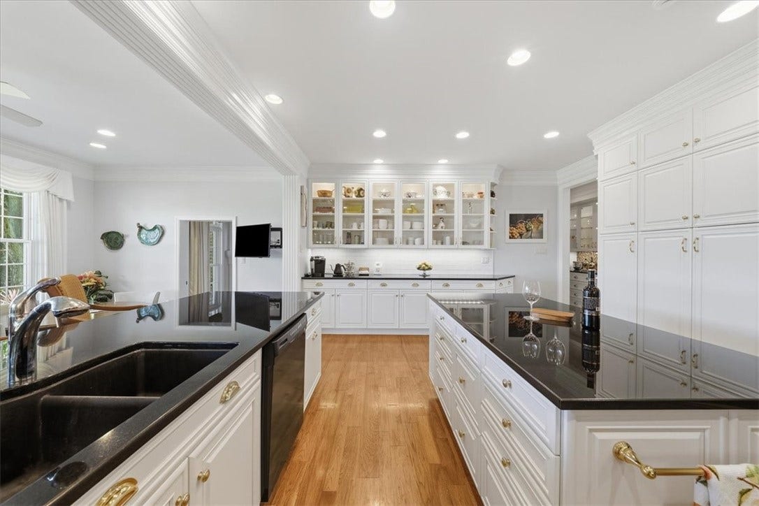 139 Sebago Lake Drive, Sewickley, PA 15143