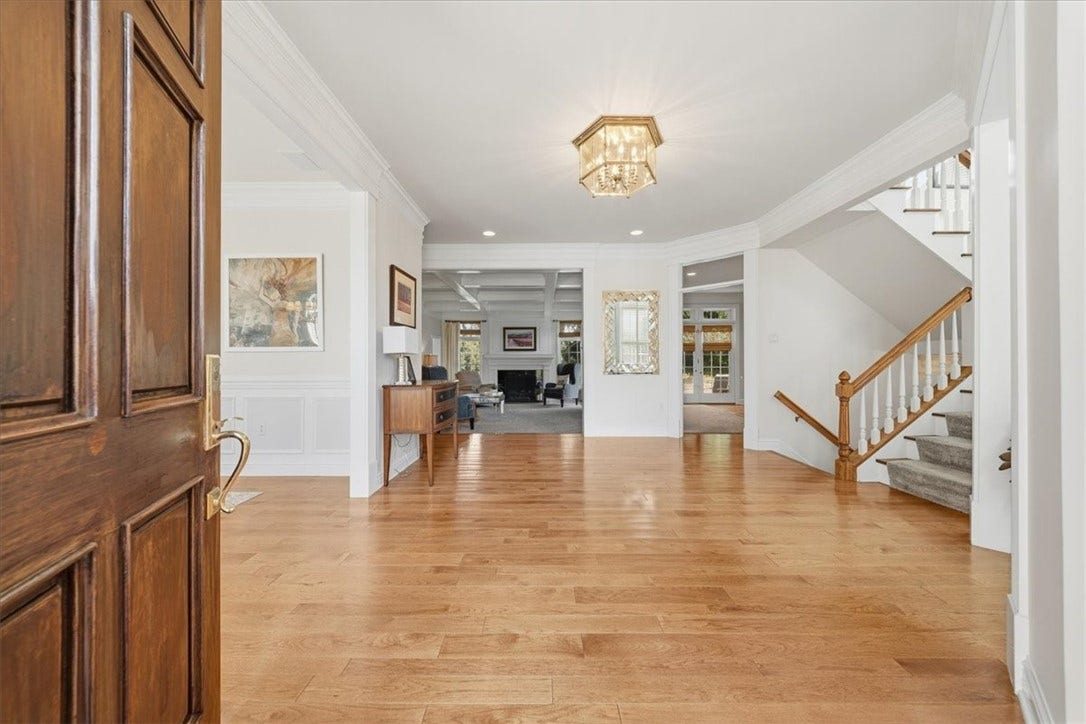 139 Sebago Lake Drive, Sewickley, PA 15143